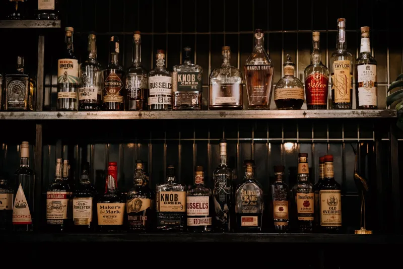 Chasing the Dragon: How Whiskey Hype Is Picking Your Pocket One Bottle at a Time